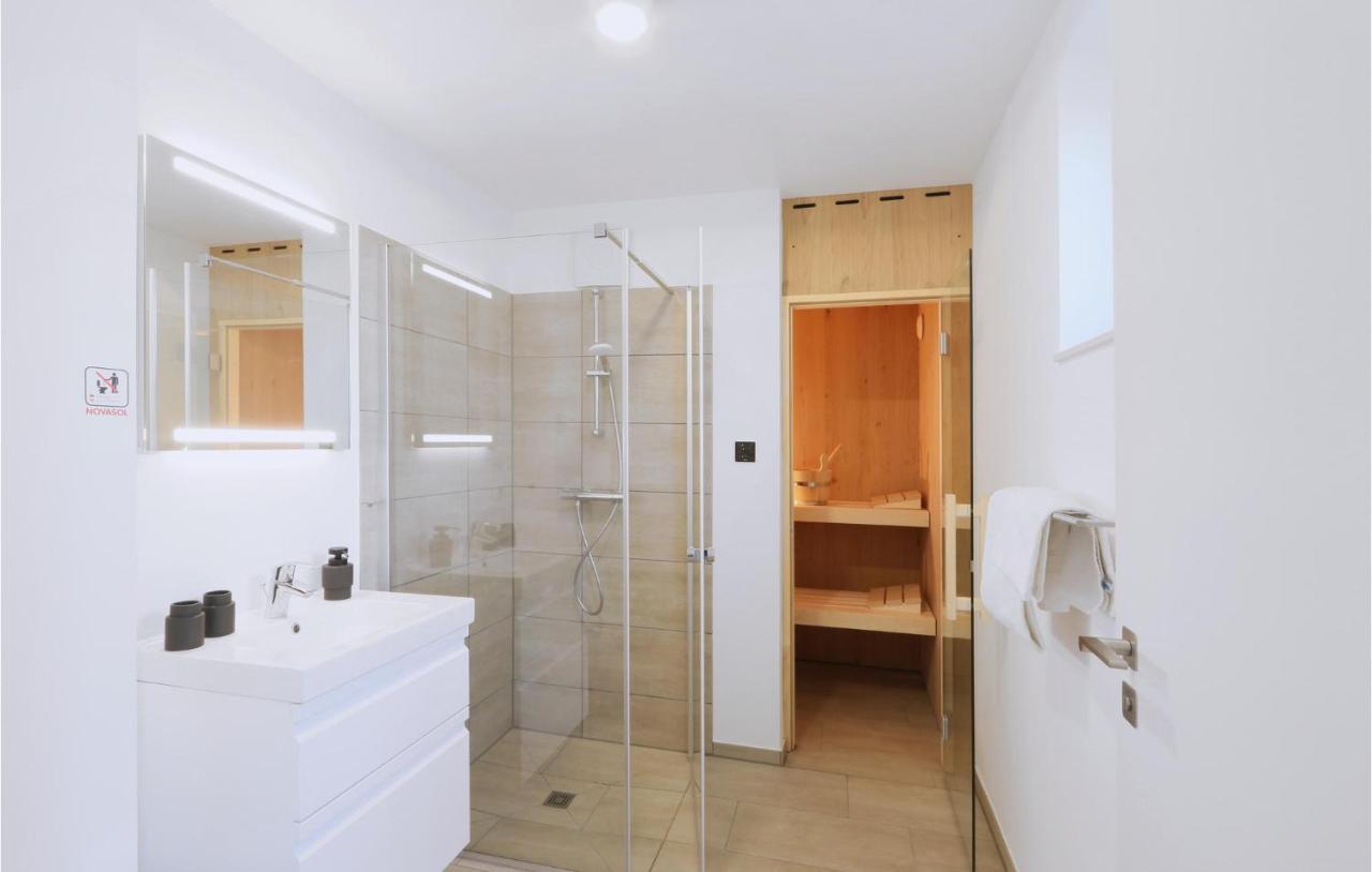 Stunning Home In Lembruch-Duemmer See With Wifi 外观 照片