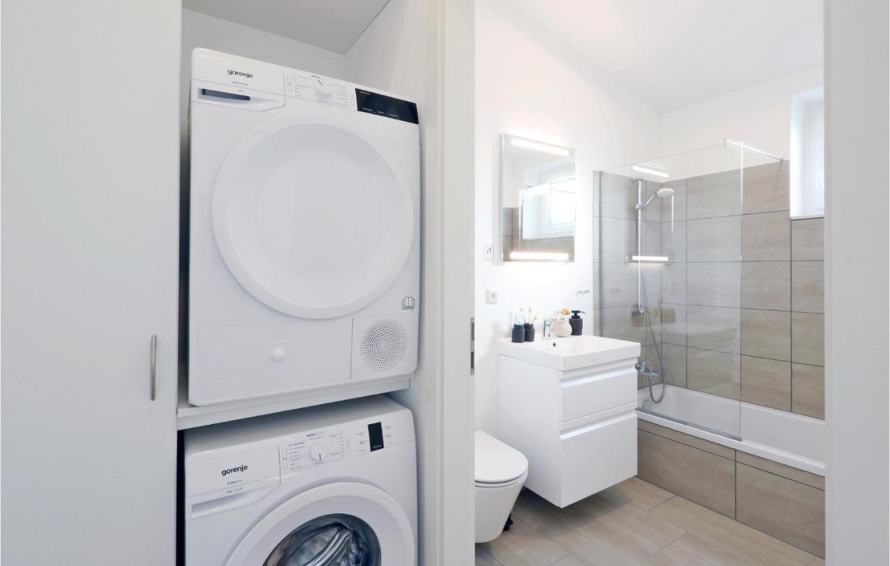 Stunning Home In Lembruch-Duemmer See With Wifi 外观 照片